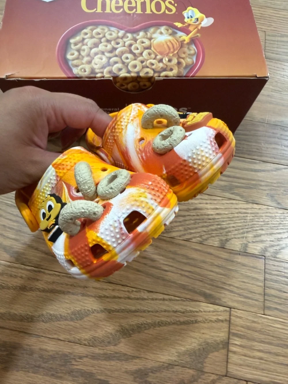Crocs Honey Nut Cheerios Toddler 5C